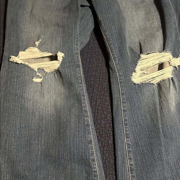 Torrid - Picture 3 of 4